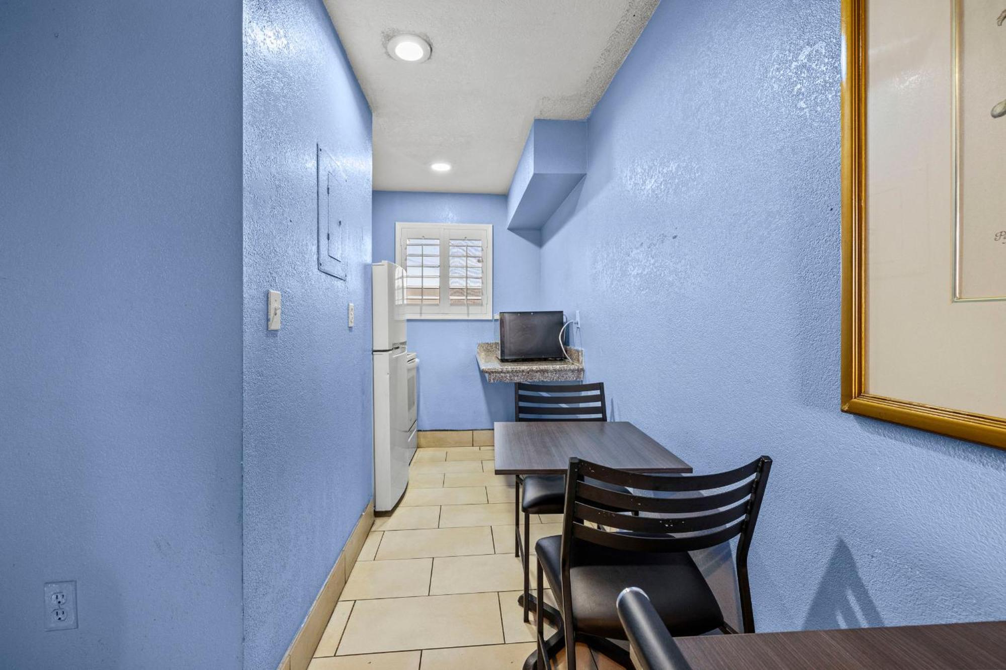 American Executive Inn Mesa Exterior photo